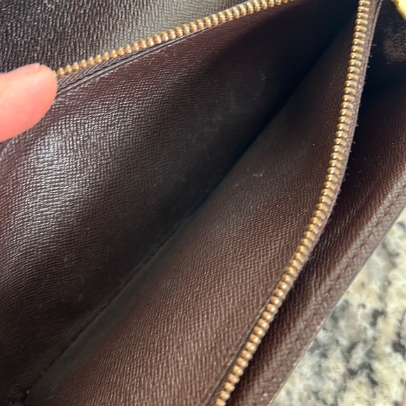 Louis Vuitton Damier Ebene Long snap wallet - Picture 9 of 16